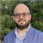 Vuoi imparare le basi dell'informatica o approfondire un argomento? offro la mia esperienza decennale nel settore per aiutarti!