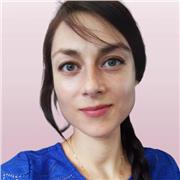 sono Monika, insegnante di lingua polacca, laureata e formata nell’insegnamento di lingue e culture straniere