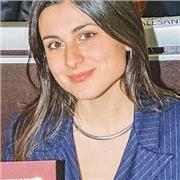 Laureata in Lettere Moderne, con esperienza di studio in inglese all’estero, offre ripetizioni di Italiano, Inglese e Latino
