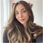 ¡Hola! Mi nombre es Raquel. Soy trabajadora social