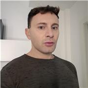 Impartisco lezioni  private di matematica a studenti delle scuole secondarie di  secondo grado.