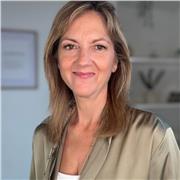 Certified Life Coach, Qualified Teacher and Business Leader Helping You Build Confidence, Focus & Direction to Achieve Success