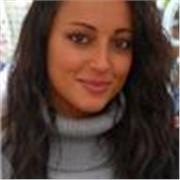 Ragazza bilingue francese/italiano offre lezioni in lingua online e in presenza