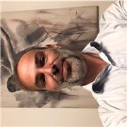 Se vuoi crescere come graphic designer o art director scrivimi, dai uno sguardo al mio portfolio.