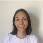 soy Sheila. Tengo educación primaria. Doy clases particulares de todas las materias. Llevo muchos años de experiencia