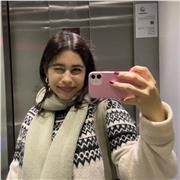 Profesora de inglés, desde primaria hasta nivel universitario