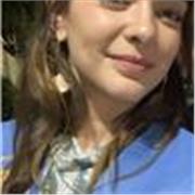 Profesora de Lengua y Literatura Castellana ofrezco clases particulares para todos los niveles.