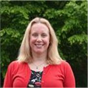 English tutor with over 20 years' experience offering study skills and English language tuition for all ages, as well as career coaching