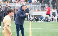 Entrenador uefa pro. cursando la carrera de educación primaria y con extensa experiencia en entrenamientos individualizados