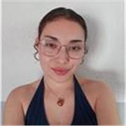 Profesora de refuerzo en pintura y  actividades artísticas