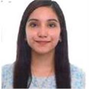 Profesora de Psicologia imparte clases a estudiantes que les guste el campo Organizacional