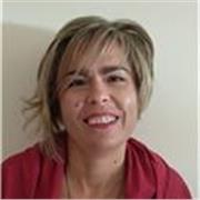 Escritora profesional con ocho años de experiencia. Más de 25 novelas publicadas. Papel, ebook y audiolibro.