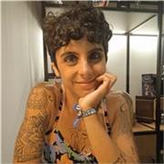 Psicóloga y psicoterapeuta especialista en área clínica y educacional. Clases y supervisiones clínicas profesionales