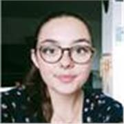 Cours personnalisés et pédagogie adaptée à chaque élève.