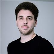 Dictó clases de psicología para adolescentes y adultos