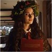 Dottoressa in Scienze farmaceutiche e attualmente studentessa universitaria di chimica e tecnologia farmaceutica. Ti aspetto! 