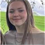 Puedo dar clases de español online o presenciales. Mi lengua materna es el francés