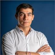 Desarrollador web especializado en HTML, CSS, JavaScript, PHP y MySQL. Con formación en ASIR y DAM, experiencia en Amazon