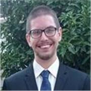 Profesor titulado por la UIB, con más de tres años de experiencia impartiendo clases particulares de Historia y secundaria