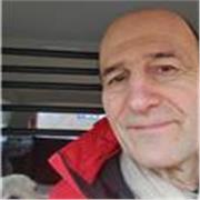 Professeur des écoles donne cours de soutien scolaire