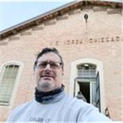 Diplomato istituto magistrale offro aiuto compiti a bambini e ragazzi delle elementari e medie. Metodo dinamico e giocoso.