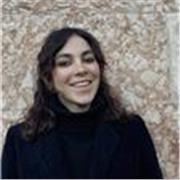 Laureata in giurisprudenza offre lezioni di diritto per studenti delle superiori e per studenti universitari online e presenza