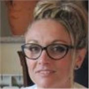 Maestra impartisce ripetizioni di italiano