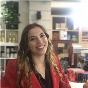 Laureata magistrale in Biologia cellulare e Molecolare impartisce lezioni circa tutte le materie biologiche e chimiche. Avendo inoltre frequentato il liceo linguistico e possedendo svariate certificazioni, sono disponibile anche per lezioni di lingua Ingl