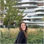 Laureata in Lingue e Letterature