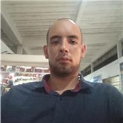 Profesor de idiomas imparte clases de español e ingles
