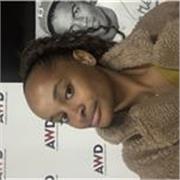 Professeur natif de français, je propose des cours particuliers de français pour enfants et adultes à Paris. 