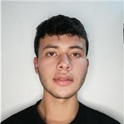 Se brinda la enseñanza a todas personas de todas las edades