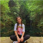 Profesora de apoyo para niños/as de primaria/ESO