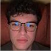 Doy clases de matemáticas, física y química. Soy estudiante de ingeniería mecánica