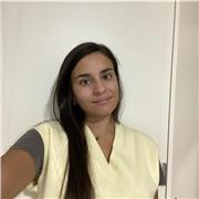 Me gustaría dar clases de música de solfeo o teoría musical de enseñanzas elementales ya que estoy titulada en un Conservatorio de música hasta profesional.
Por otro lado podría dar clases de refuerzo de materias escolares (matemáticas o lengua) de primar