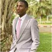 Prof d’économie et de comptabilité ainsi que prof pour les élèves de primaire.