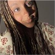 Profesora de Inglés en España con nivel C1, experiencia internacional en Irlanda y formación en academias.