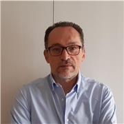 Ingegnere elettronico con esperienza nell'insegnamento, impartisce lezioni private sia in presenza (zona Milano Ovest) sia on-line di Matematica e Fisica agli studenti delle suole secondarie