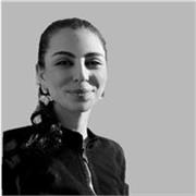 RITA MANTEL, titulaired’un master en architecture(HMNOP),est une architecte espagnole basée à Paris.