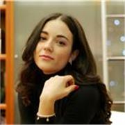 Professoressa di sostegno, laureata, con certific. c2 inglese e C1 spagnolo, offre aiuto compiti a alunni delle medie e biennio