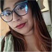Técnica Superior en Comercio Internacional, con experiencia cuidando niños y ayudando con tareas y estudio. 