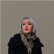 Dott.ssa in psicologia clinica, abilitata all' esercizio della professione e all' insegnamento di filosofia (A 018) offro lezioni