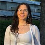 Profesora de inglés para niños y adolescentes