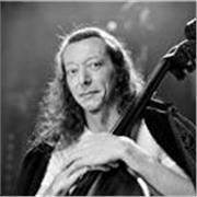 Cours de Contrebasse : Un enseignement personnalisé, exigeant et sur mesure.
