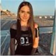 Profesora de ingles con titulación de B2 para dar clase a todas las edades hasta ese nivel.