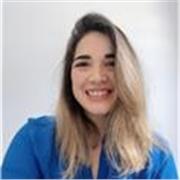 Profesora de primaria con paciencia y creatividad para explicar en forma práctica los conceptos.