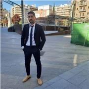 Enseño castellano en mis tiempos libres a personas que lo necesitan