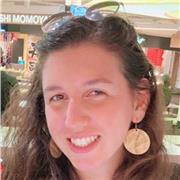 Insegnante madrelingua italiana offre lezioni di italiano e materie umanistiche