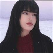 Grafikdesign und KI Nachhilfe für Social Media Marken Poster Produktvideos