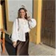 Me encantan los niños y puedo ayudarlos con cualquier materia de primaria que precise de mi ayuda. Ofreceré una atención excelente